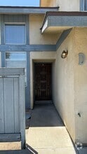 Building Photo - 40 N 19th Ave