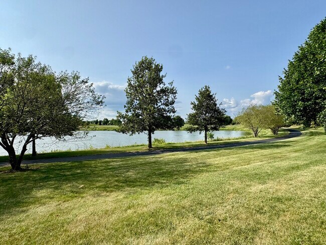 Building Photo - 1399 Crimson Ln