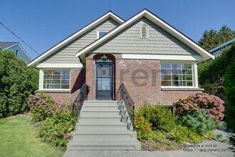 Building Photo - 3218 NW 60th St