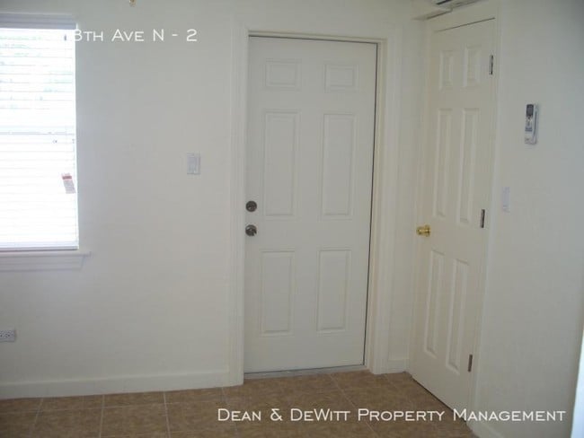 Building Photo - Downtown 1 BR, 2 Bath Apartment
