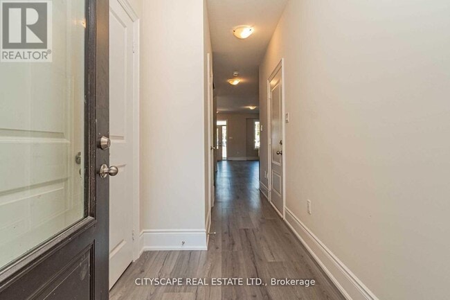 Photo du bâtiment - 5228 Pinedale Ave