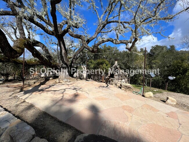 Building Photo - AVAILABLE NOW - Recently Updated Home in Templeton - 2 Bed / 2 Bath