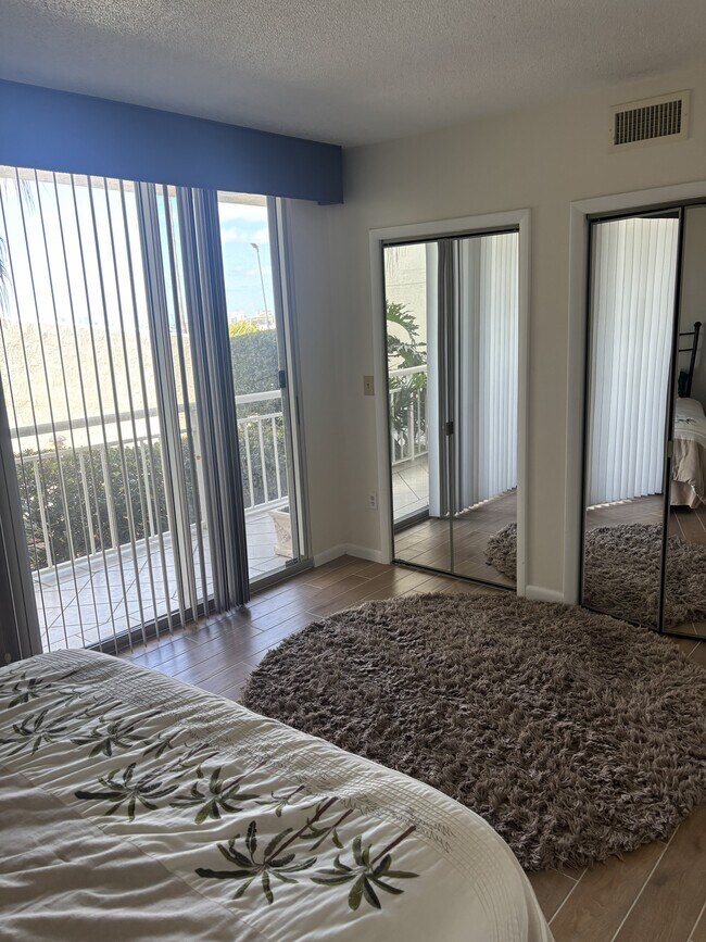 Foto del edificio - 100 Pierce St