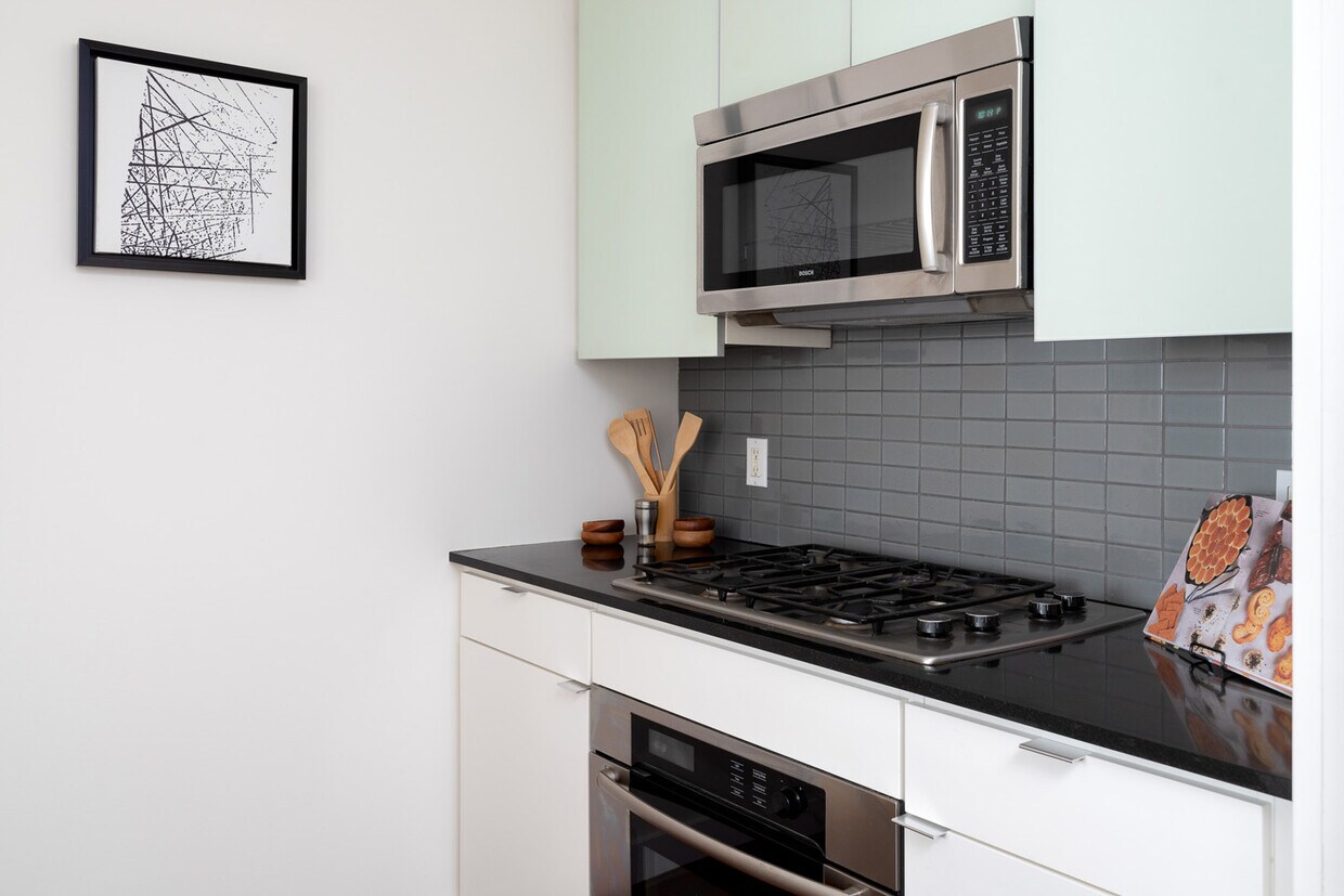 501 Beale St San Francisco CA 94105 Townhouse For Rent In San 