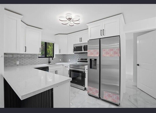 Foto del edificio - 1411 NW 40th St