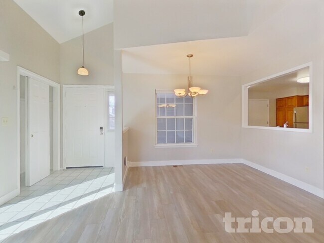 Foto del edificio - 5301 S Cody St