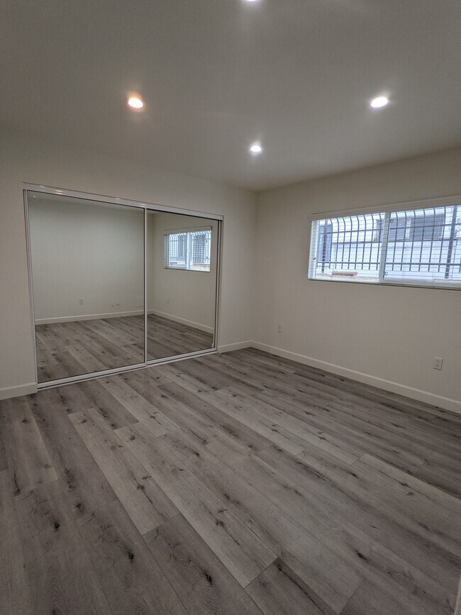 Foto del edificio - 5529 Bonner Ave