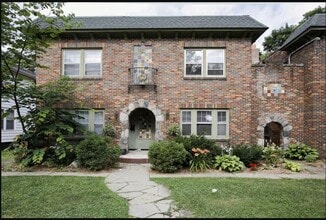 Building Photo - 14-20 Beckman Ave