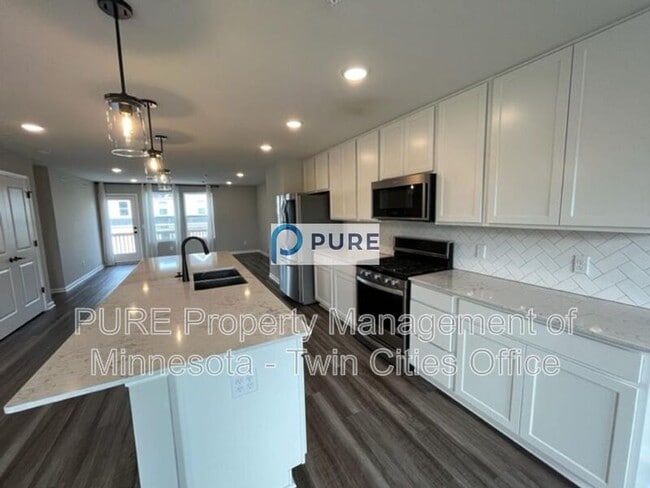 Building Photo - 1159 Farrier Rd