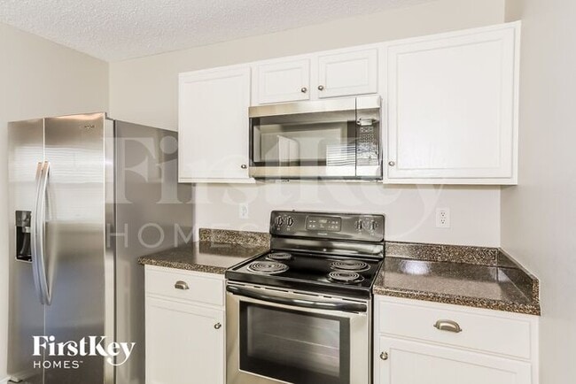 Building Photo - 5705 Addington Dr