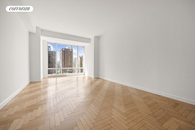 Building Photo - 1 Central Prk W