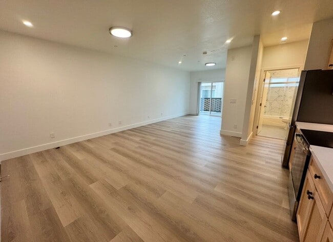 Foto del edificio - 3108 Seacrest Ave