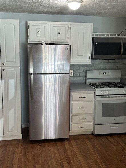 Foto del edificio - 7 Karen Cir