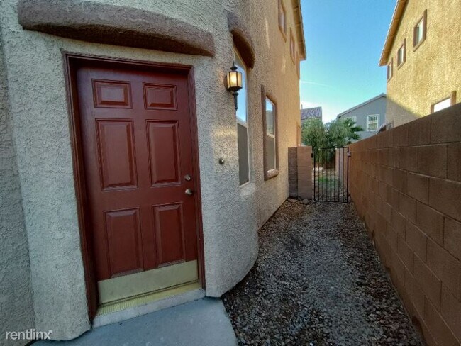 Building Photo - 3 br, 2.5 bath House - 3949 Lonely Heart Ct