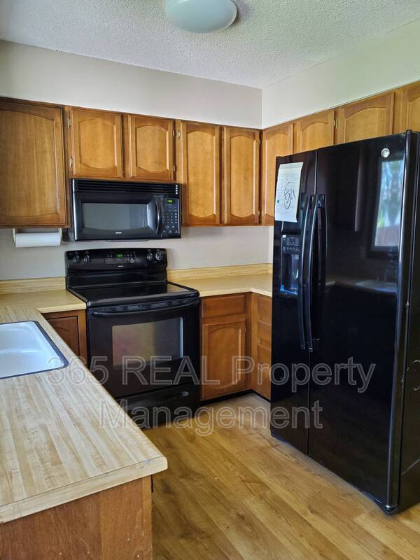 Foto del edificio - 4925 W 8th Street Rd