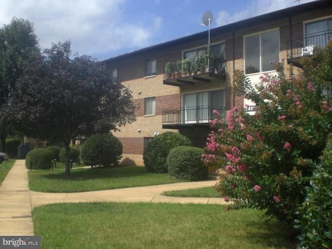 4104 Daniels Ave Unit 304, Annandale, VA 22003 Condo for Rent in