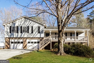Building Photo - 112 Creekview Dr