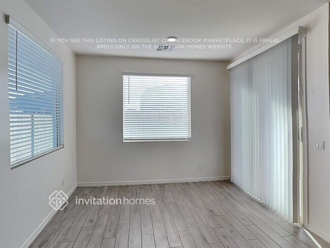 Foto del edificio - 35823 W Santa Monica Ave