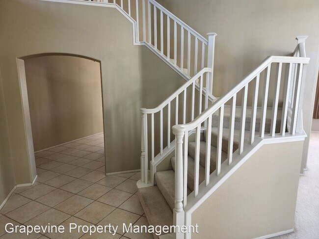 Foto del edificio - 4 br, 3 bath House - 44819 Fern Circle