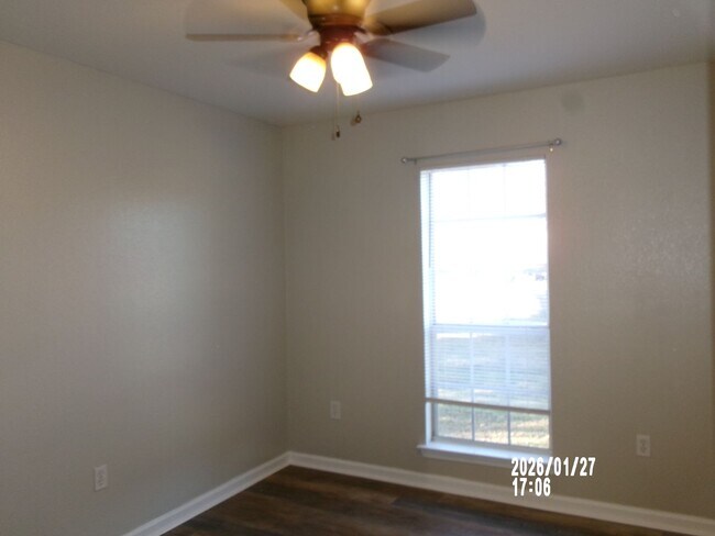 Foto del edificio - 3BR/1BA Single Family Home in Biloxi for $1,100 rent