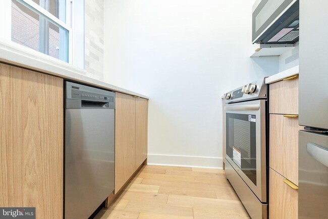 Foto del edificio - 2563 E Elkhart St