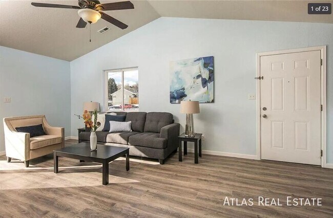 Foto del edificio - 324 S Yates St