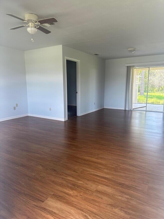 314 SE Evergreen Terrace, Port Saint Lucie, FL 34953 House Rental in