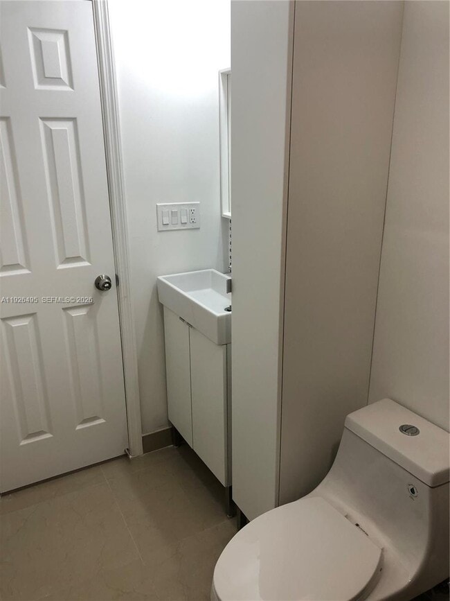 Building Photo - 2465 NE 183rd St