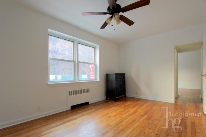 Building Photo - 128 E 91st St