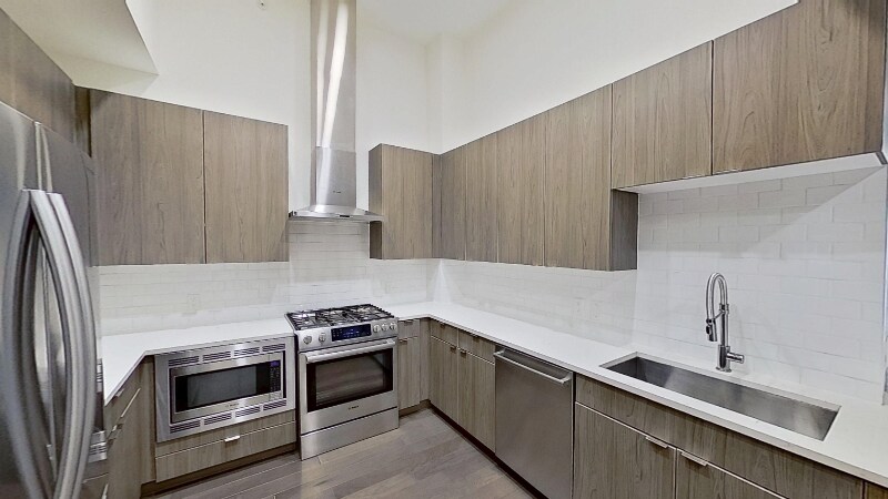Foto principal - 1616 S Broadway