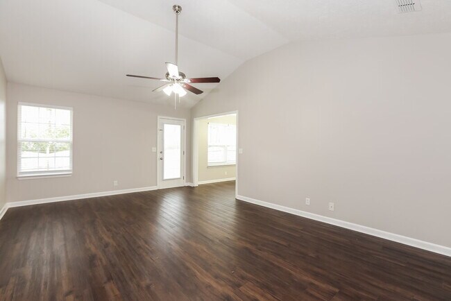 Foto del edificio - 1434 Ballater Dr