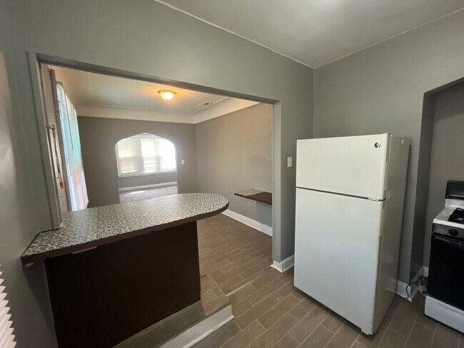 Foto del edificio - 4066 Tyler St