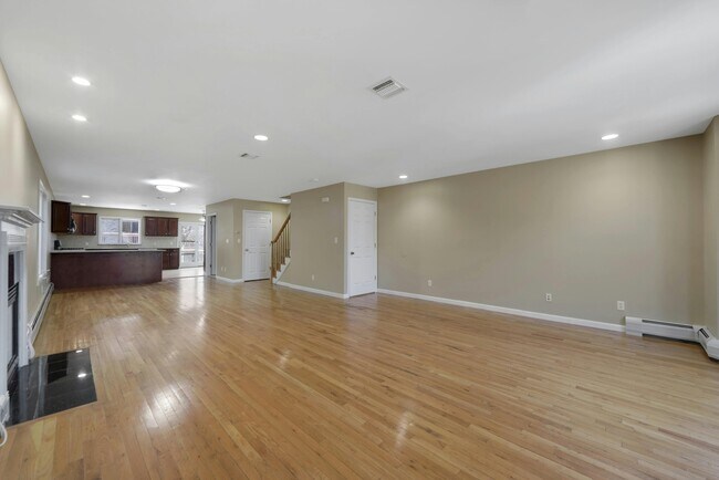 Foto del edificio - 530 1st St
