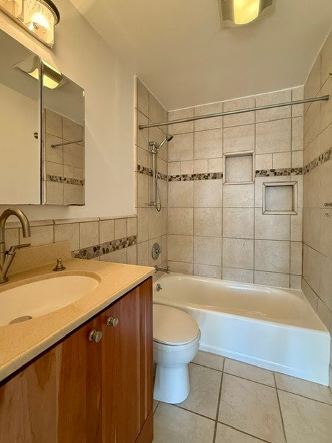 Building Photo - 747 43rd Ave