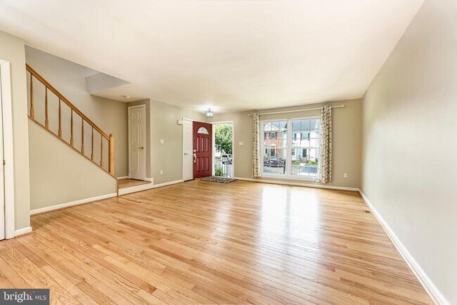 Foto del edificio - 1020 Smartts Ln NE