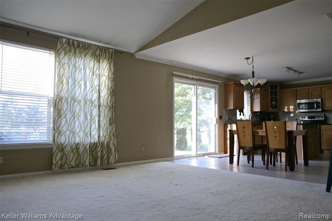 Building Photo - 7661 Peninsula Ct