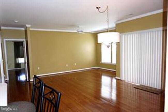 Foto del edificio - **AVAILABLE 6/1/2024**  Well-kept Ground l...