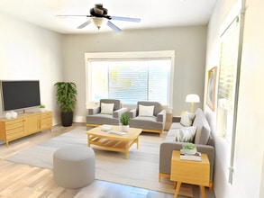 Building Photo - 717 Parkway Ave