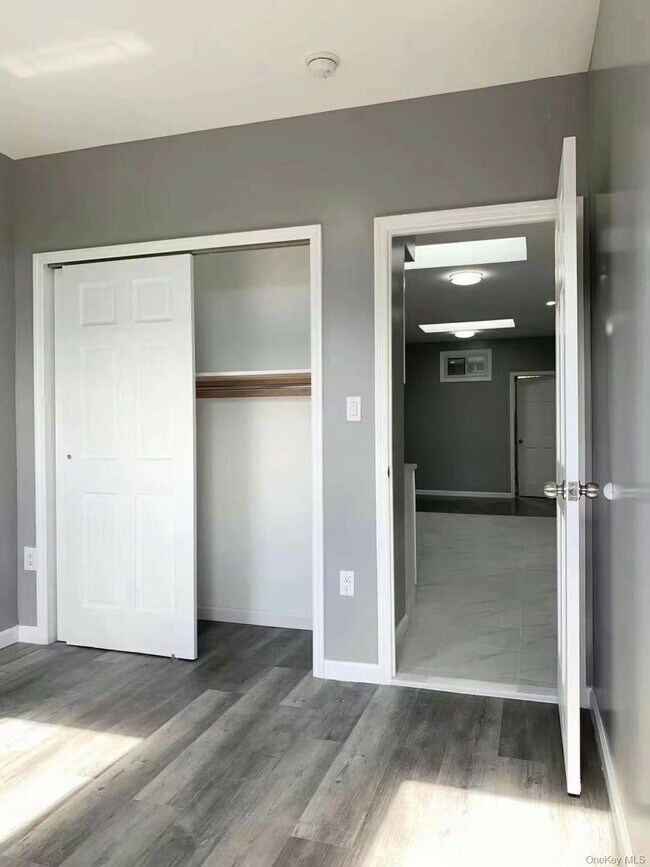 Foto del edificio - 93-34 43rd Ave