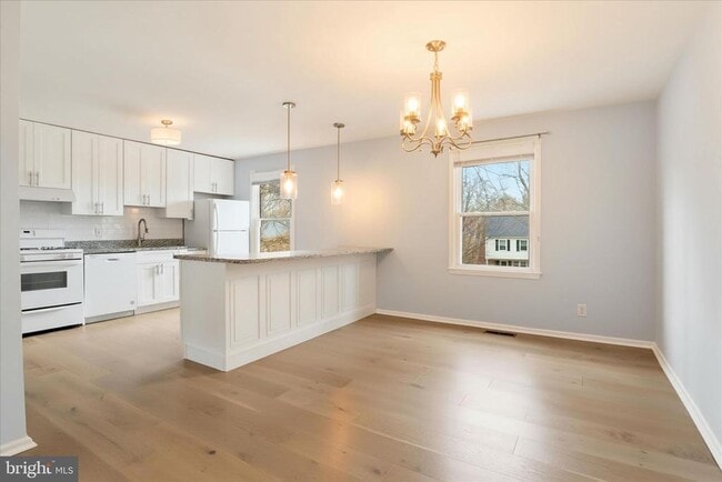 Building Photo - 5422 Brixham Ct