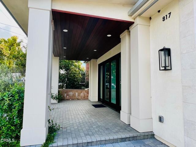 Foto del edificio - 817 Orange Grove Pl