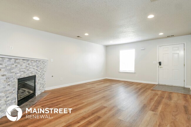 Foto del edificio - 4681 Northwood Hills Dr