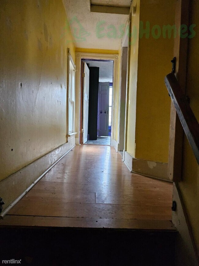 Foto del edificio - 3 br, 1 bath House - 3 East Madison Avenue