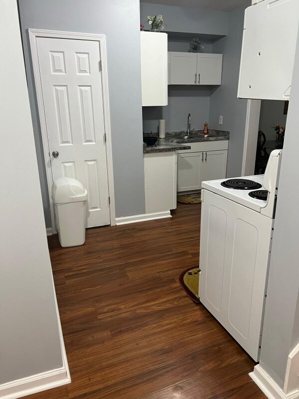 Building Photo - 1311 River Club Dr NE