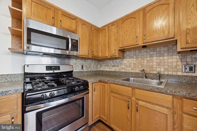 Foto del edificio - 1523 E Hewson St