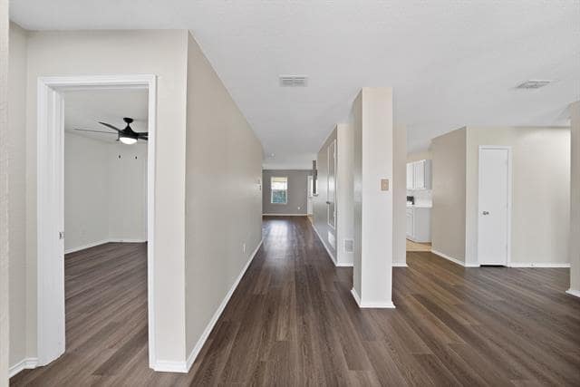 Building Photo - 1477 Greenbrook Dr