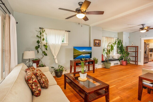 Foto del edificio - 908 N Webster St