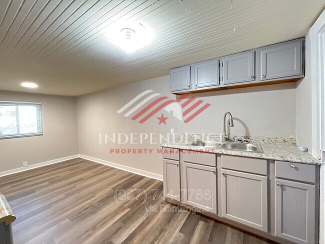 Foto del edificio - 1548 Lingo St