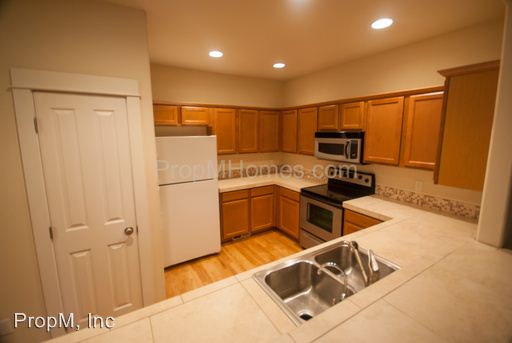 Building Photo - 19418 Morrie Dr