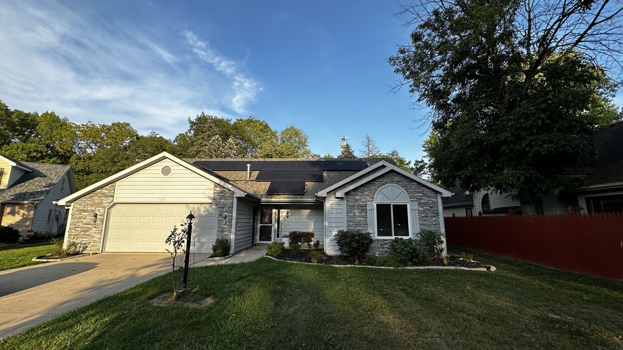 Foto principal - 14214 White Horse Ct